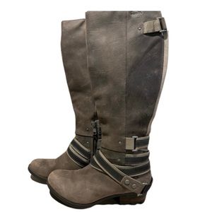 ⭐️ALL MUST GO⭐️ Sorel Lolla Tall Boot’s Waterproof